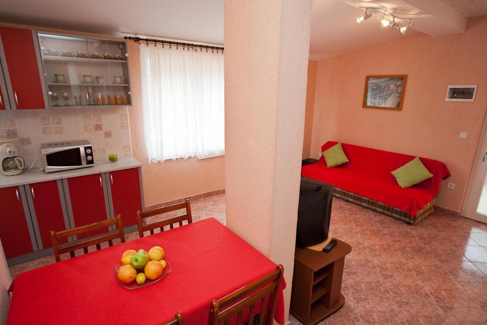 Apartments Kraljic Krk Town Exterior photo