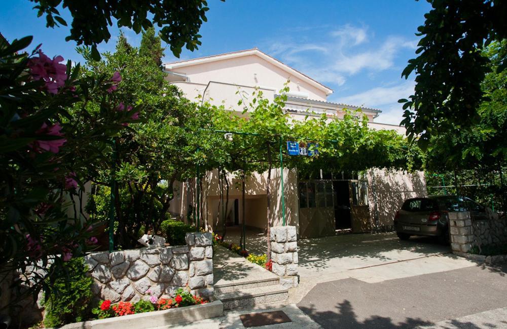 Apartments Kraljic Krk Town Exterior photo